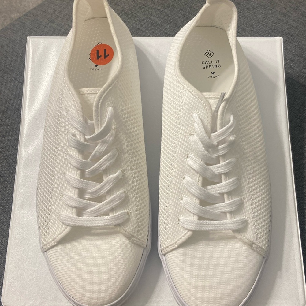 Men sneakers